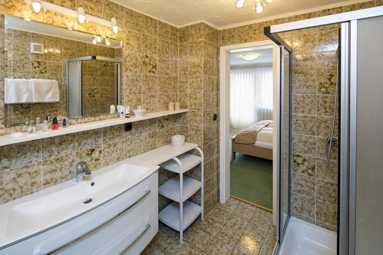 Gaestehaus Boeck Пфронтен Экстерьер фото