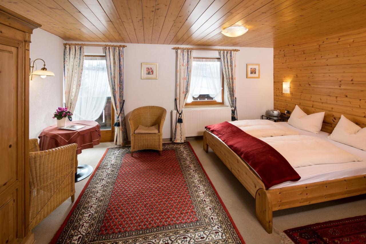 Gaestehaus Boeck Пфронтен Экстерьер фото